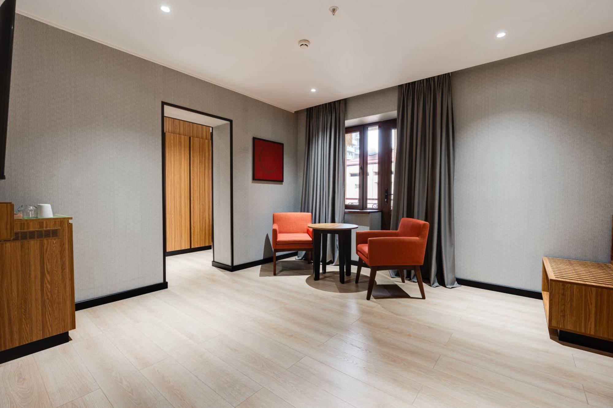 Ramada Encore By Wyndham Ташкент Экстерьер фото