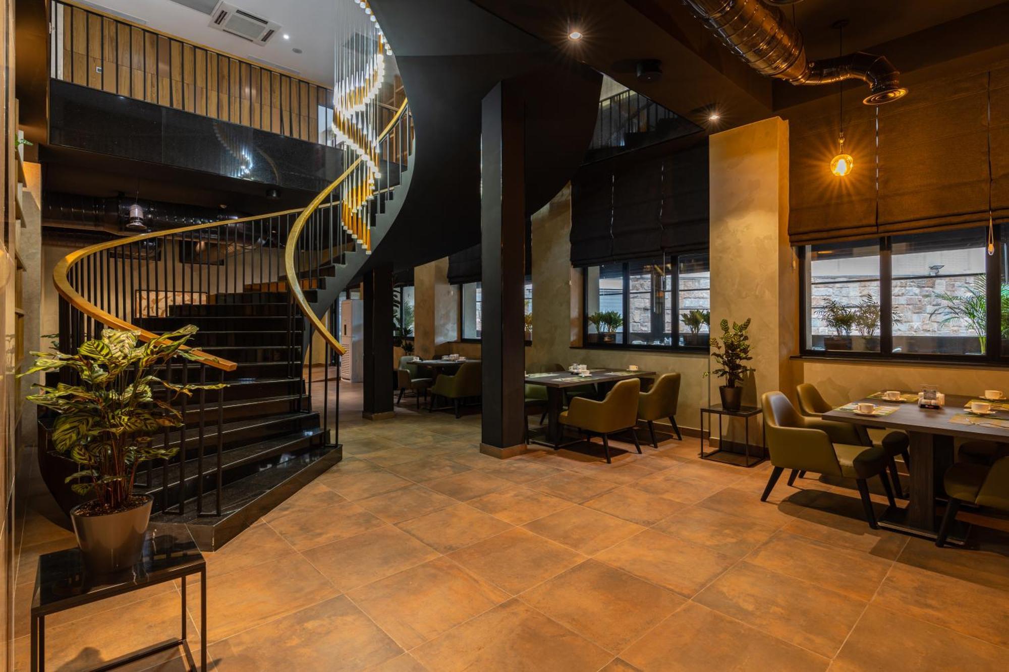 Ramada Encore By Wyndham Ташкент Экстерьер фото