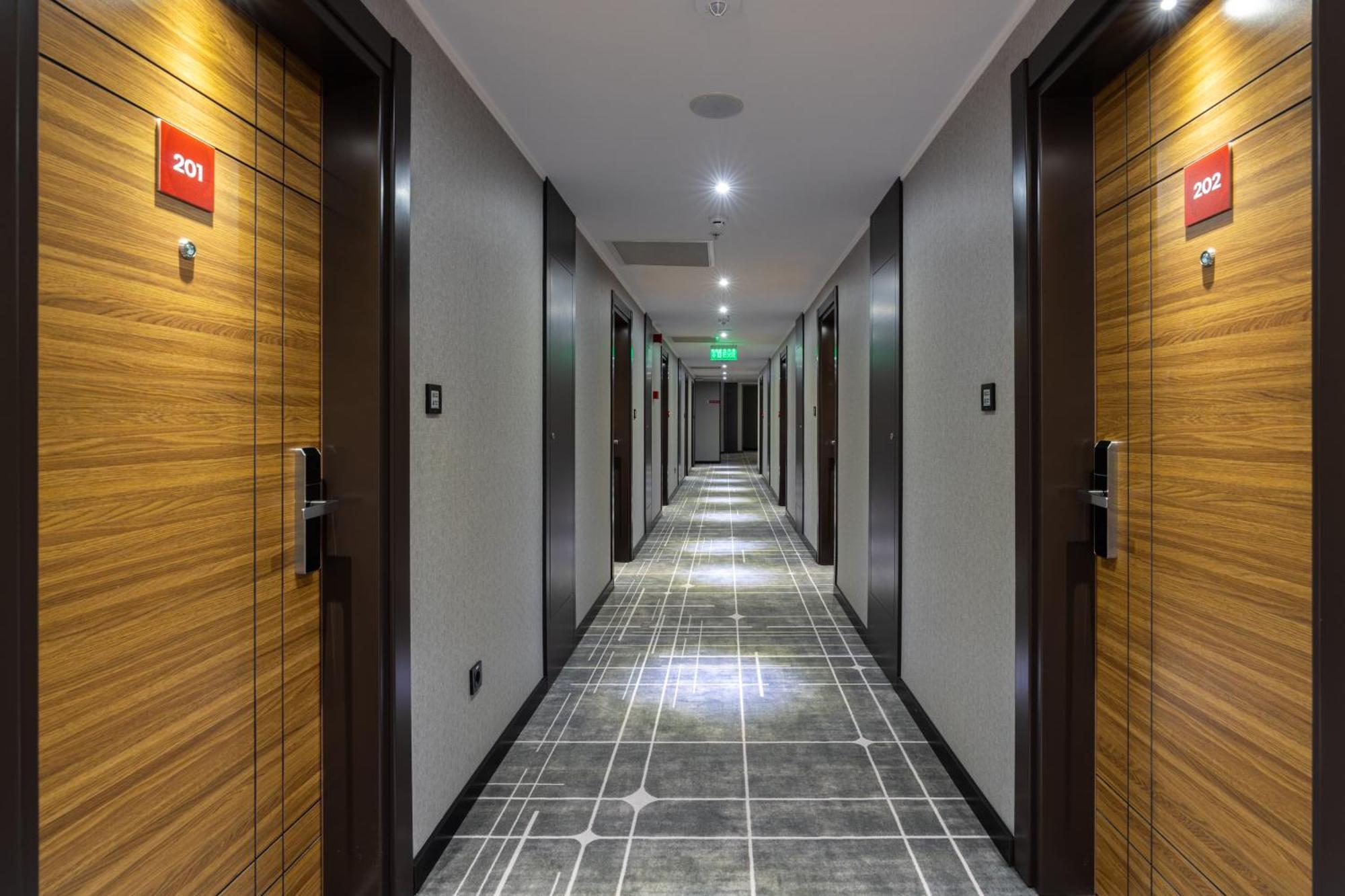 Ramada Encore By Wyndham Ташкент Экстерьер фото