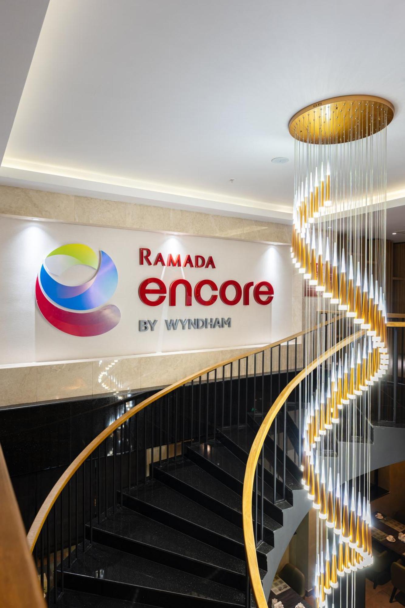 Ramada Encore By Wyndham Ташкент Экстерьер фото