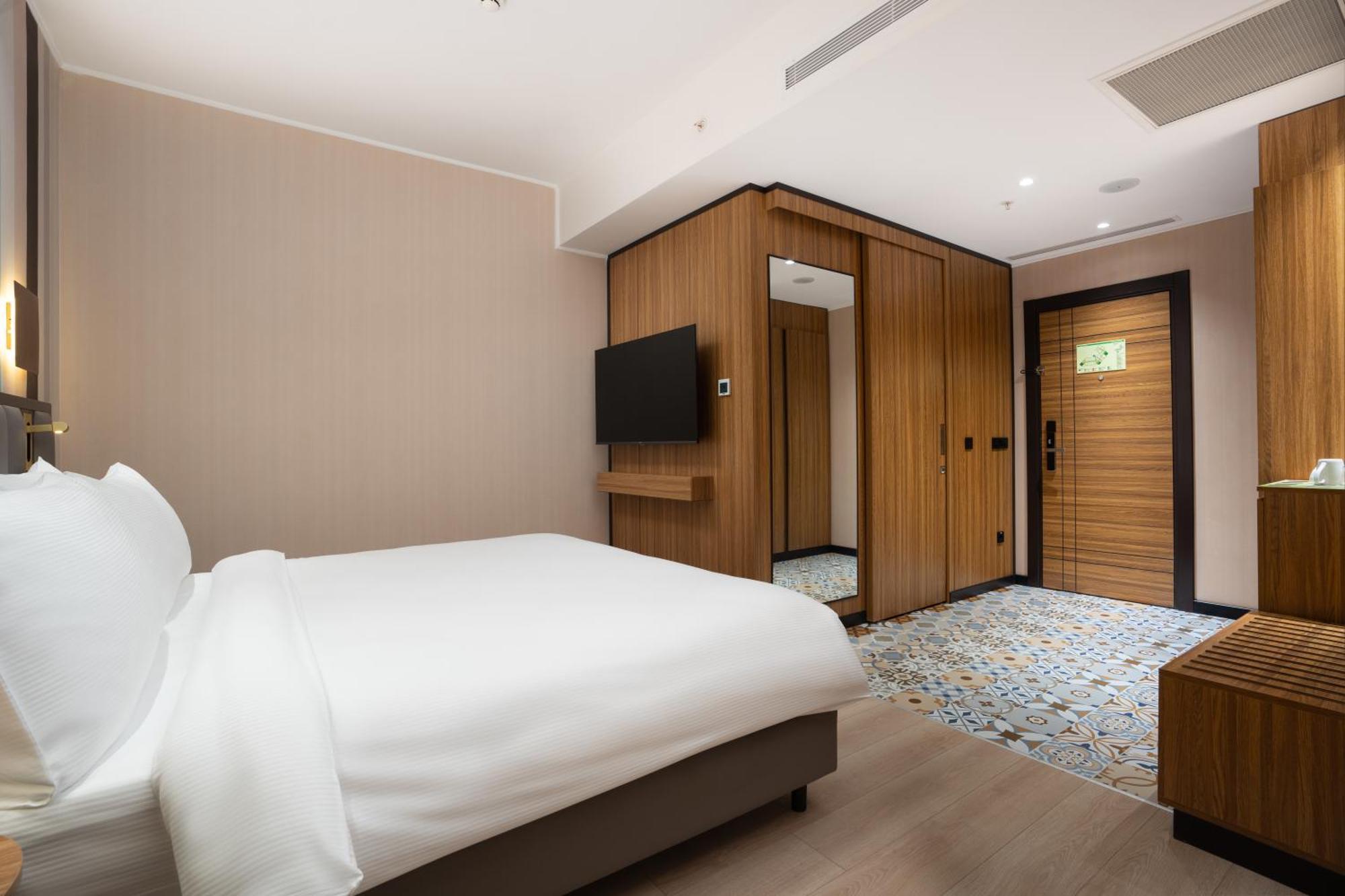 Ramada Encore By Wyndham Ташкент Экстерьер фото