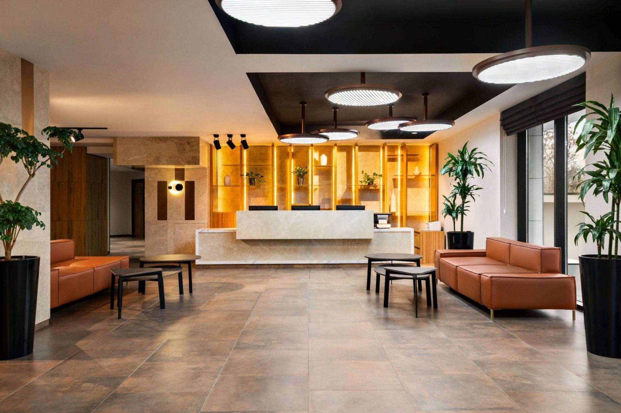 Ramada Encore By Wyndham Ташкент Экстерьер фото