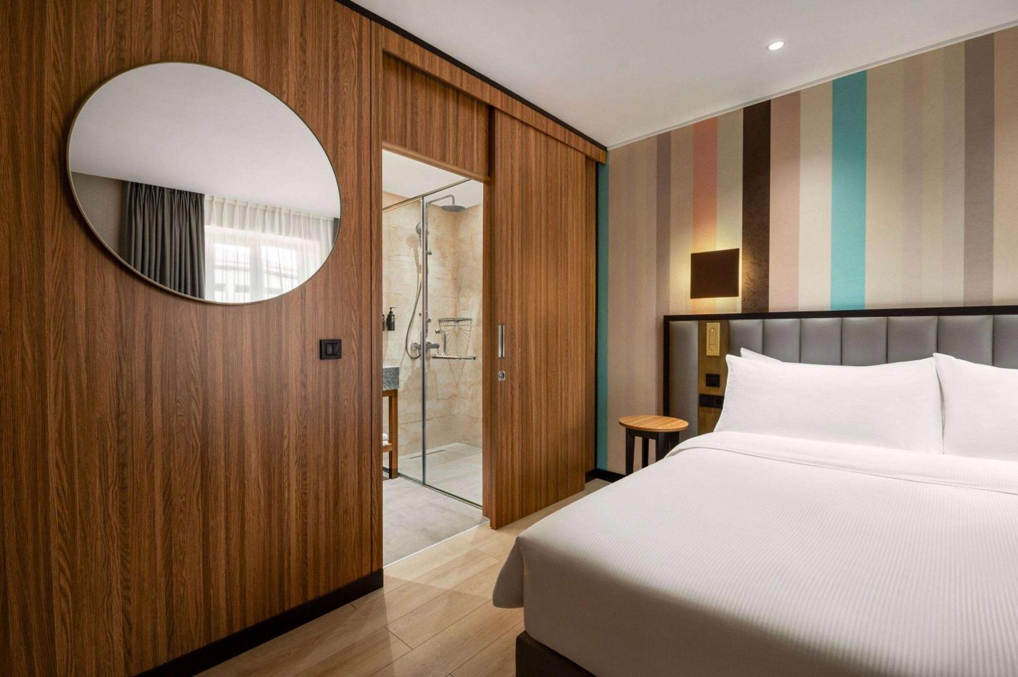 Ramada Encore By Wyndham Ташкент Экстерьер фото