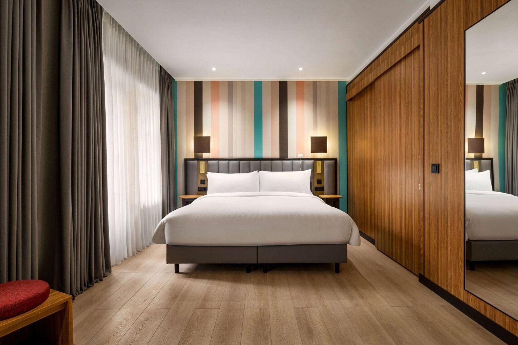 Ramada Encore By Wyndham Ташкент Экстерьер фото